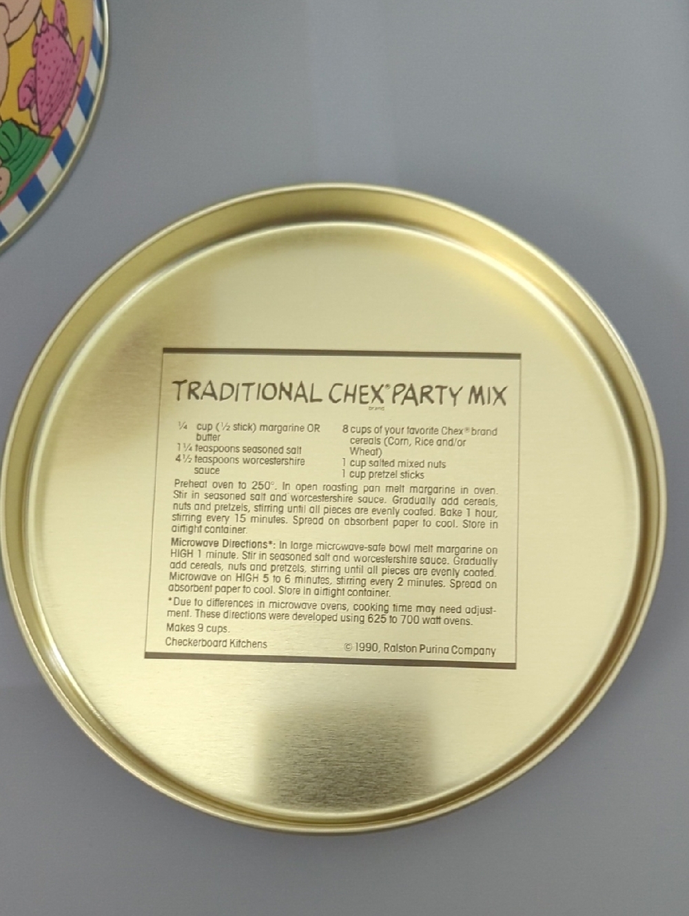 NWOT Vintage Peanuts Party Mix Tin - Picture 3 of 6